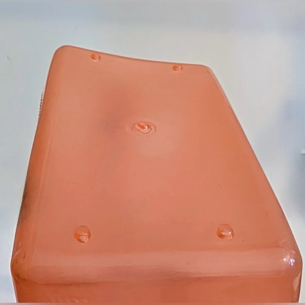 Jelly Handbag with Gold Chain Peach - Picture 9 of 9